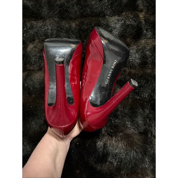VINTAGE GIANNI BINI RED PATENT LEATHER OPEN TOE STILETTO HEEL SIZE 8 shoes - Picture 4 of 4
